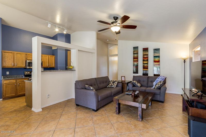 626 S Saddle St, Gilbert, AZ 85233