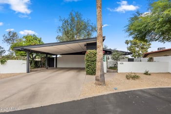 626 Gibraltar Ln, Phoenix, AZ 85023