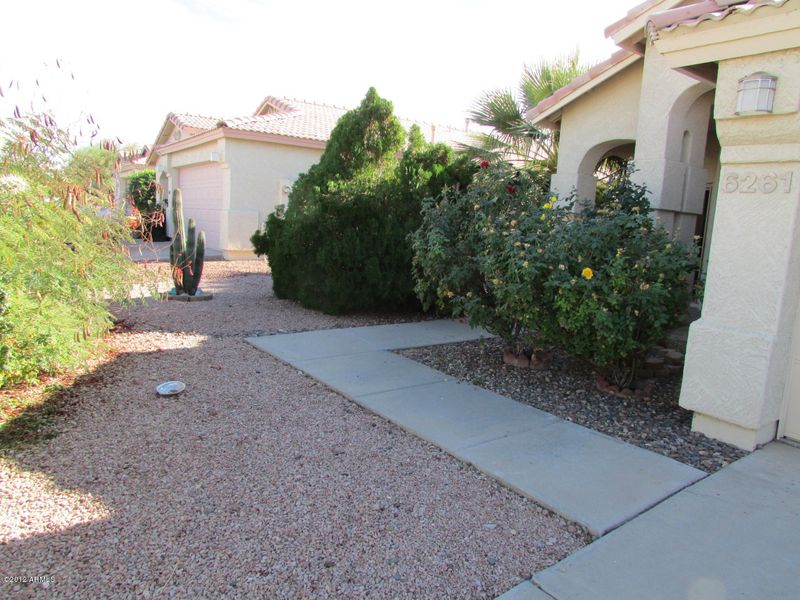 6261 E Mills St, Mesa, AZ 85215