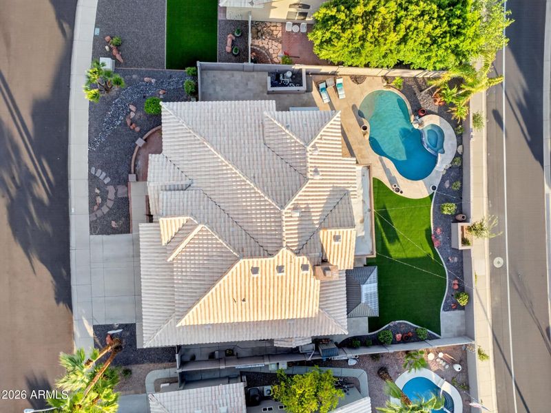 6261 W Louise Dr, Glendale, AZ 85310