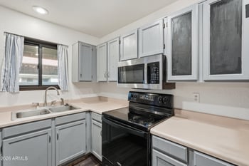 6262 Brown Rd #10, Mesa, AZ 85205