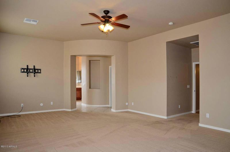 6263 S Rochester Dr, Gilbert, AZ 85298