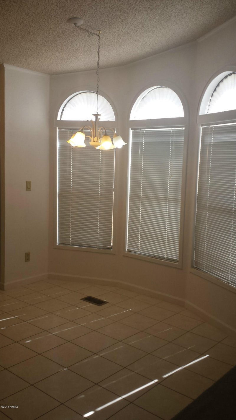 6266 S Sawgrass Dr, Chandler, AZ 85249
