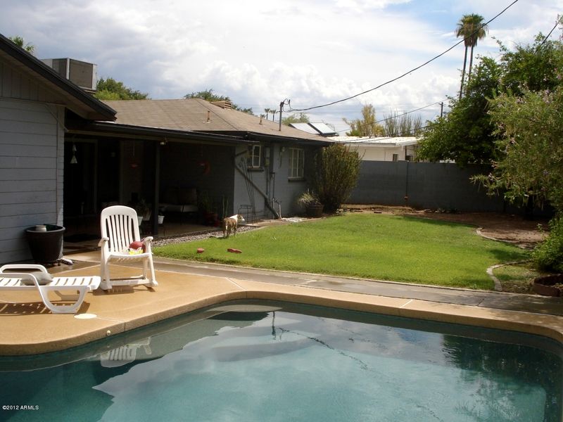 627 E Broadmor Dr, Tempe, AZ 85282