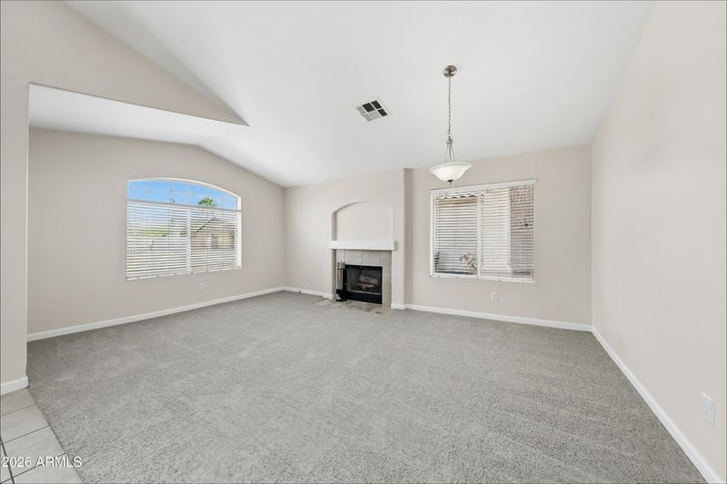 627 E Shannon St, Chandler, AZ 85225