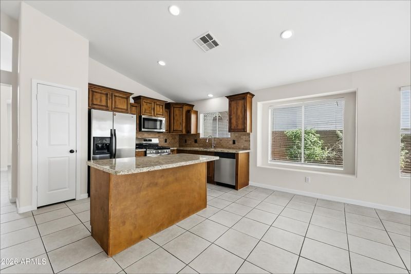 627 E Shannon St, Chandler, AZ 85225