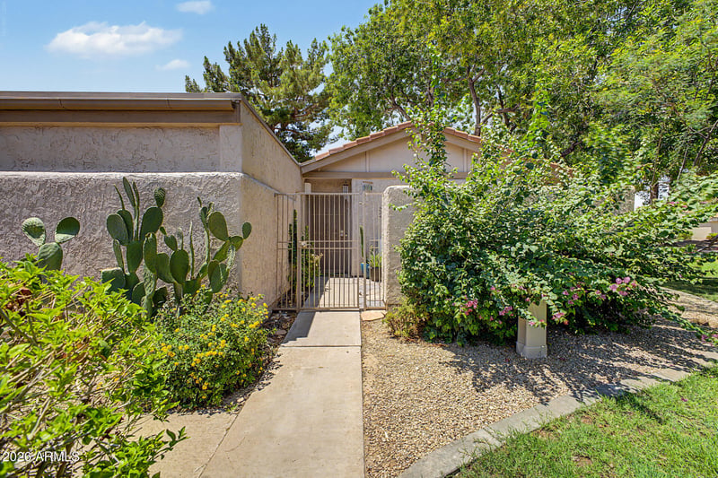 6270 78th St #325, Scottsdale, AZ 85250