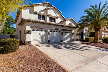 6270 Rose Garden Ln, Glendale, AZ 85308