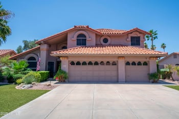 6271 Lone Cactus Dr, Glendale, AZ 85308