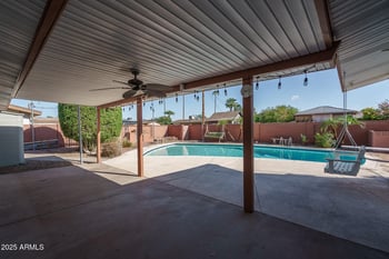 6275 Wolf St, Phoenix, AZ 85033