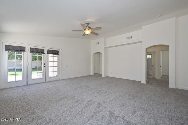 6277 W Blackhawk Dr, Glendale, AZ 85308