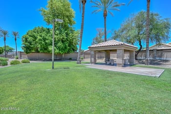 6277 Blackhawk Dr, Glendale, AZ 85308