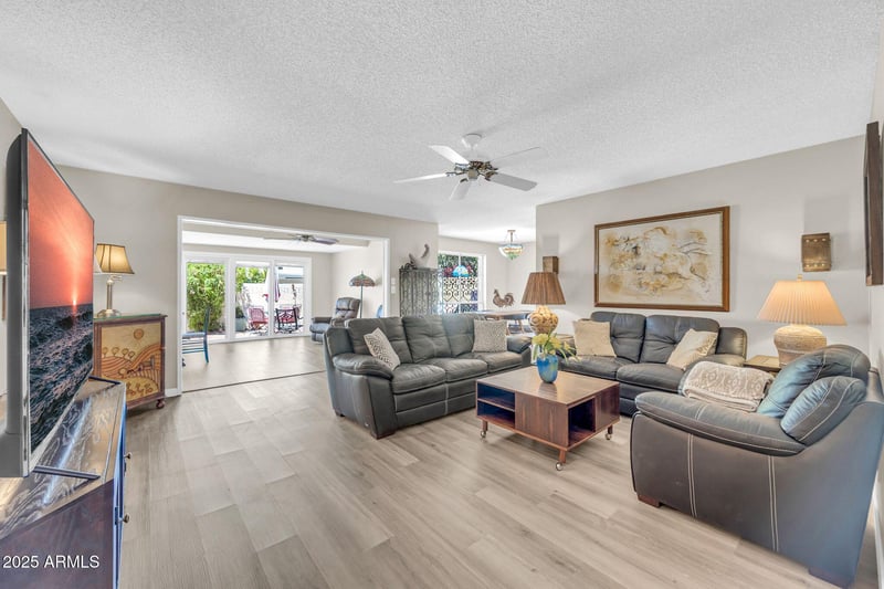 6278 Catalina Dr, Scottsdale, AZ 85251