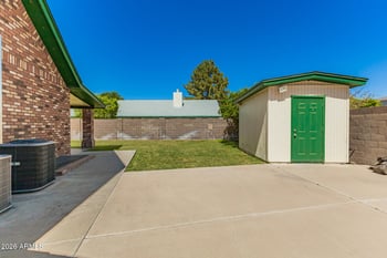 628 Camino Cir, Mesa, AZ 85201