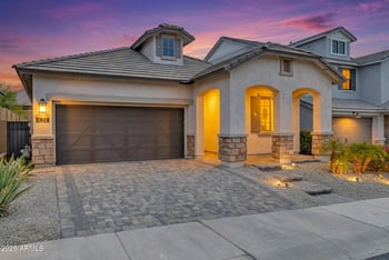 628 Silver Fox Way, Phoenix, AZ 85048
