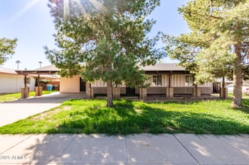 6281 Wolf St, Phoenix, AZ 85033