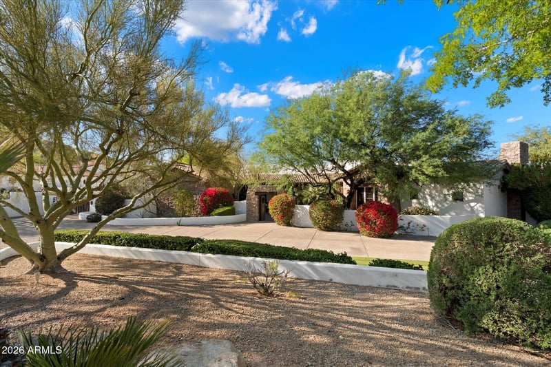 6286 Cheney Dr, Paradise Valley, AZ 85253