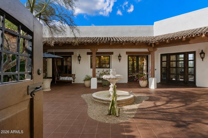 6286 Cheney Dr, Paradise Valley, AZ 85253