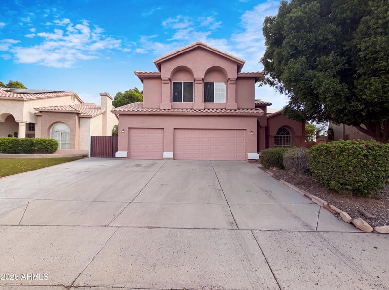 6288 Rose Garden Ln, Glendale, AZ 85308