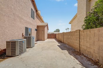 6288 W Rose Garden Ln, Glendale, AZ 85308