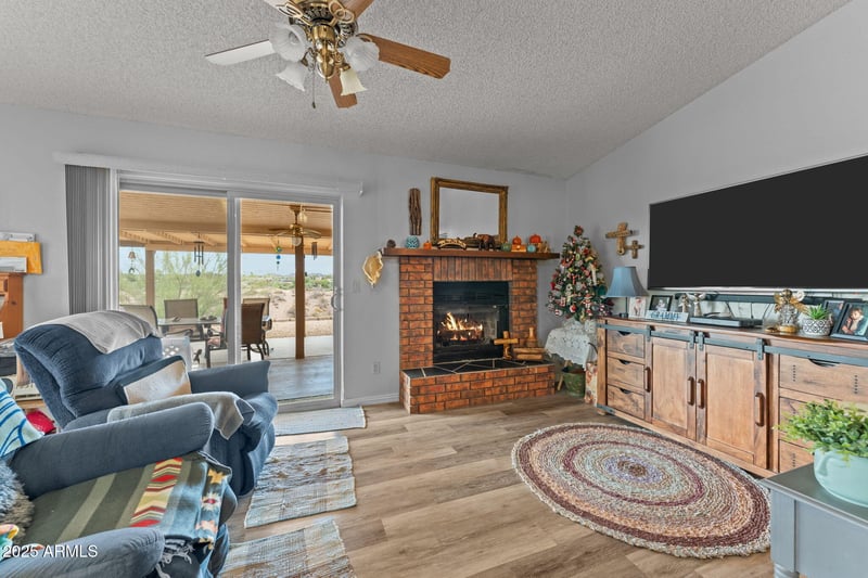 629 Madison St, Wickenburg, AZ 85358