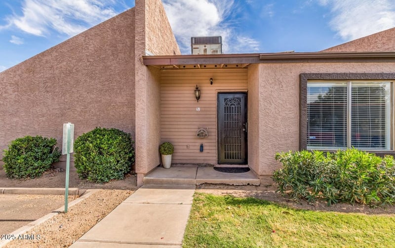 629 Mesa Dr #18, Mesa, AZ 85201