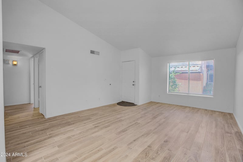 629 Mesa Dr #29, Mesa, AZ 85201