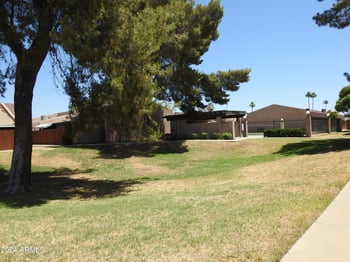 629 Mesa Dr #29, Mesa, AZ 85201