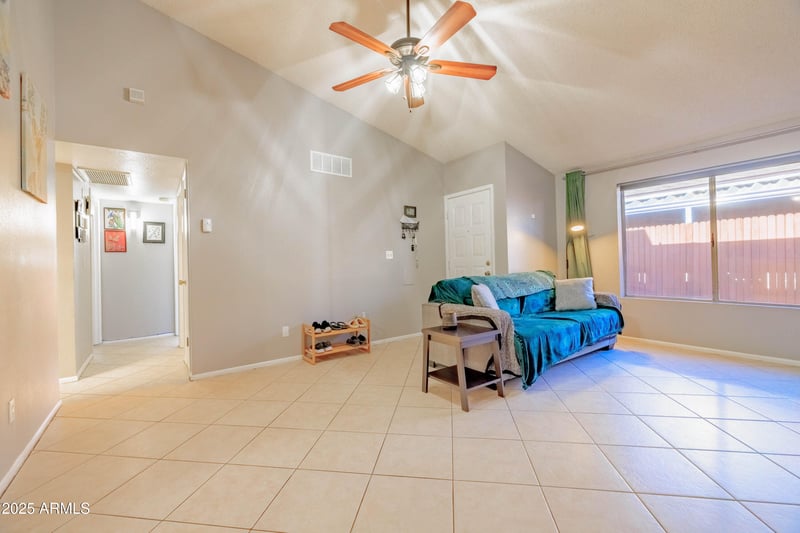 629 Mesa Dr #7, Mesa, AZ 85201