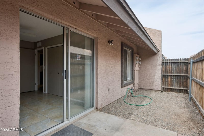 629 Mesa Dr #16, Mesa, AZ 85201