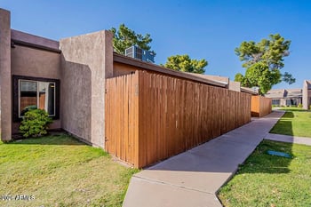 629 Mesa Dr #27, Mesa, AZ 85201