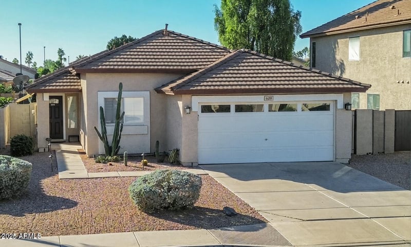629 Redondo Dr, Gilbert, AZ 85296