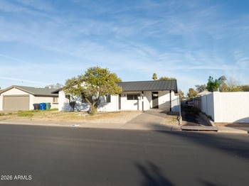 629 San Jose --, Mesa, AZ 85202