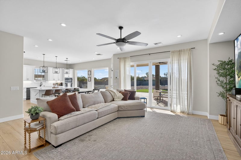 629 W Cloud Rd, Phoenix, AZ 85086