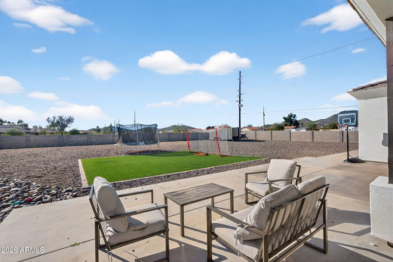 629 W Cloud Rd, Phoenix, AZ 85086