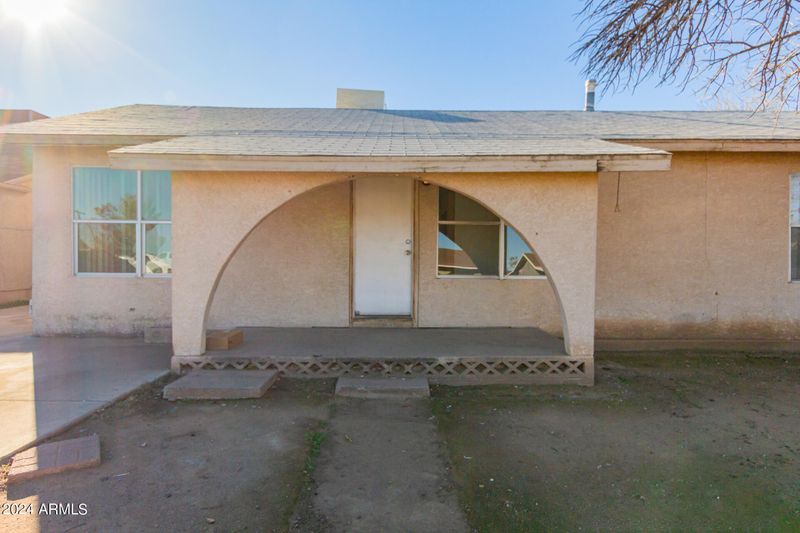 629 W Romley Ave, Phoenix, AZ 85041