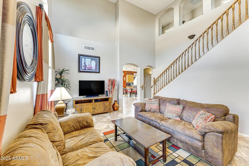 630 Corriente Ct, San Tan Valley, AZ 85143