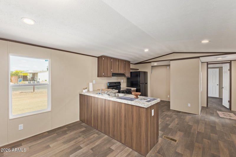 630 Warner Dr, Apache Junction, AZ 85120