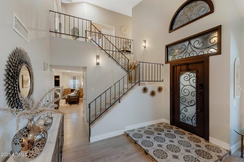 630 Saragosa St, Chandler, AZ 85225