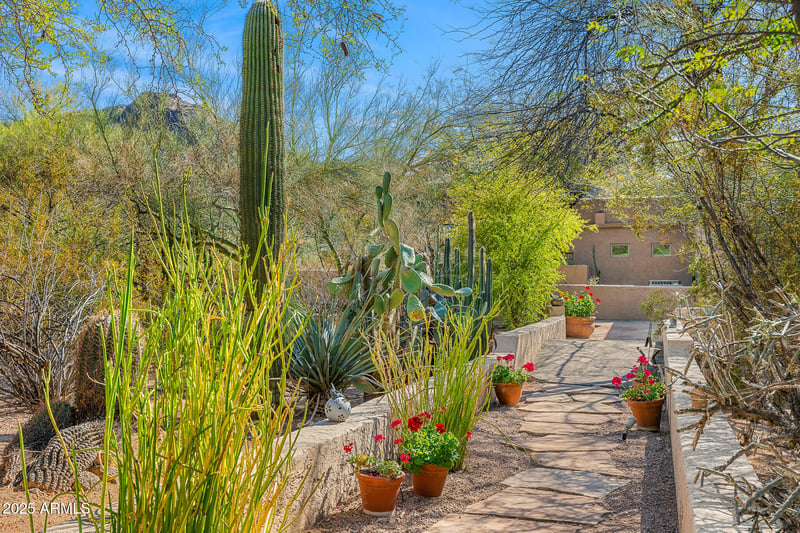 6301 Camelback Manor Dr, Paradise Valley, AZ 85253