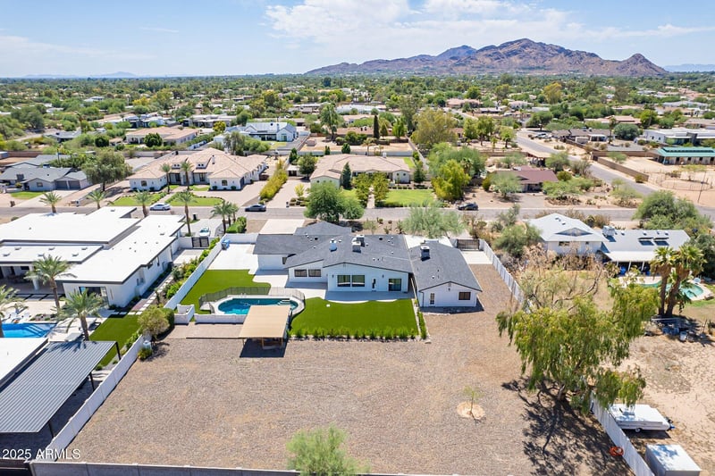 6302 Cochise Rd, Paradise Valley, AZ 85253