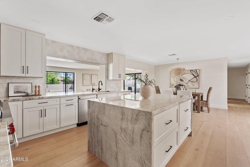 6302 Aster Dr, Scottsdale, AZ 85254