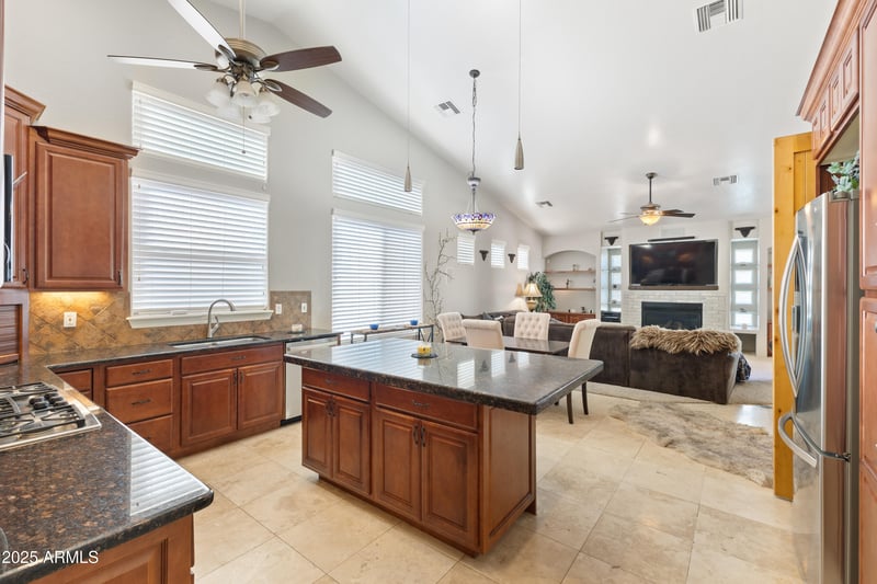 6302 E Hermosa Vista Dr, Mesa, AZ 85215