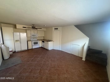 6302 64th Dr #12, Glendale, AZ 85301