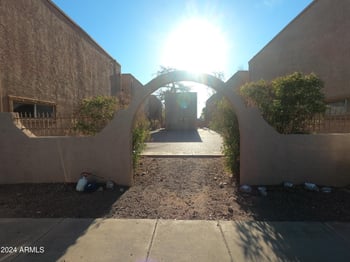 6302 64th Dr #14, Glendale, AZ 85301
