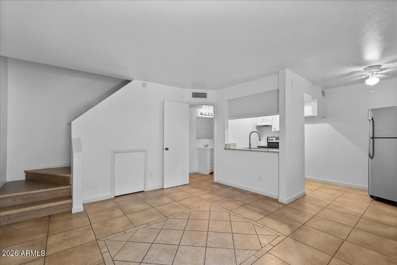 6302 64th Dr #25, Glendale, AZ 85301