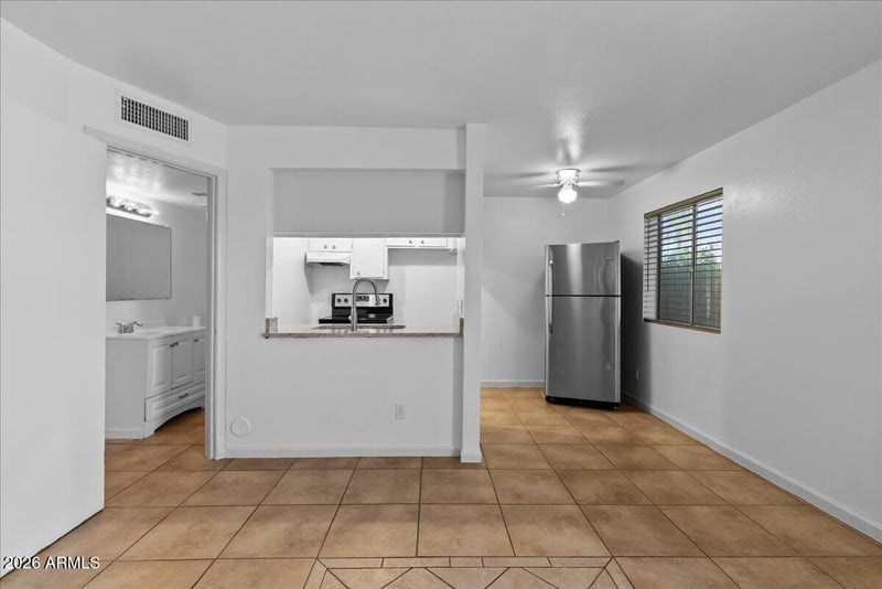 6302 64th Dr #25, Glendale, AZ 85301