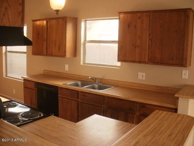 6302 W Turquoise Ave, Glendale, AZ 85302