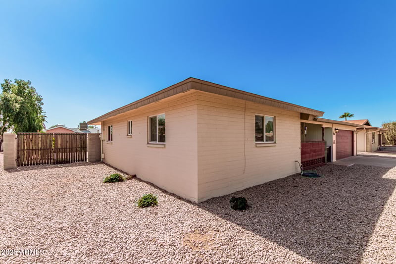 6305 Adobe Rd, Mesa, AZ 85205