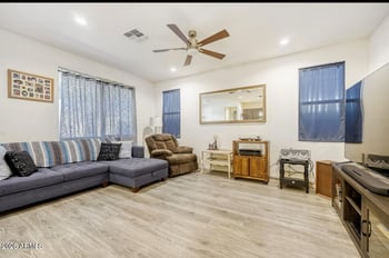 6308 68th Dr, Glendale, AZ 85301